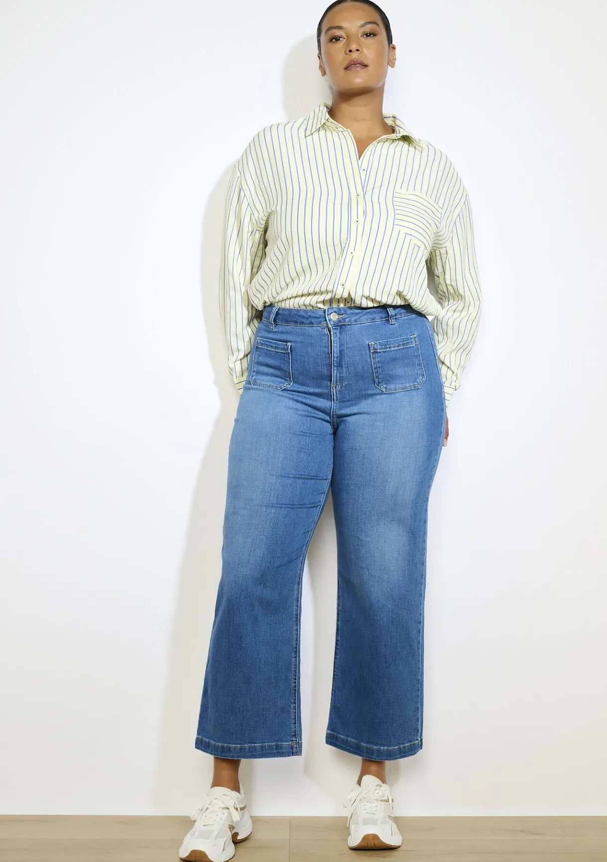LolaLiza Flared jeans met hoge taille en zakken- Jeans