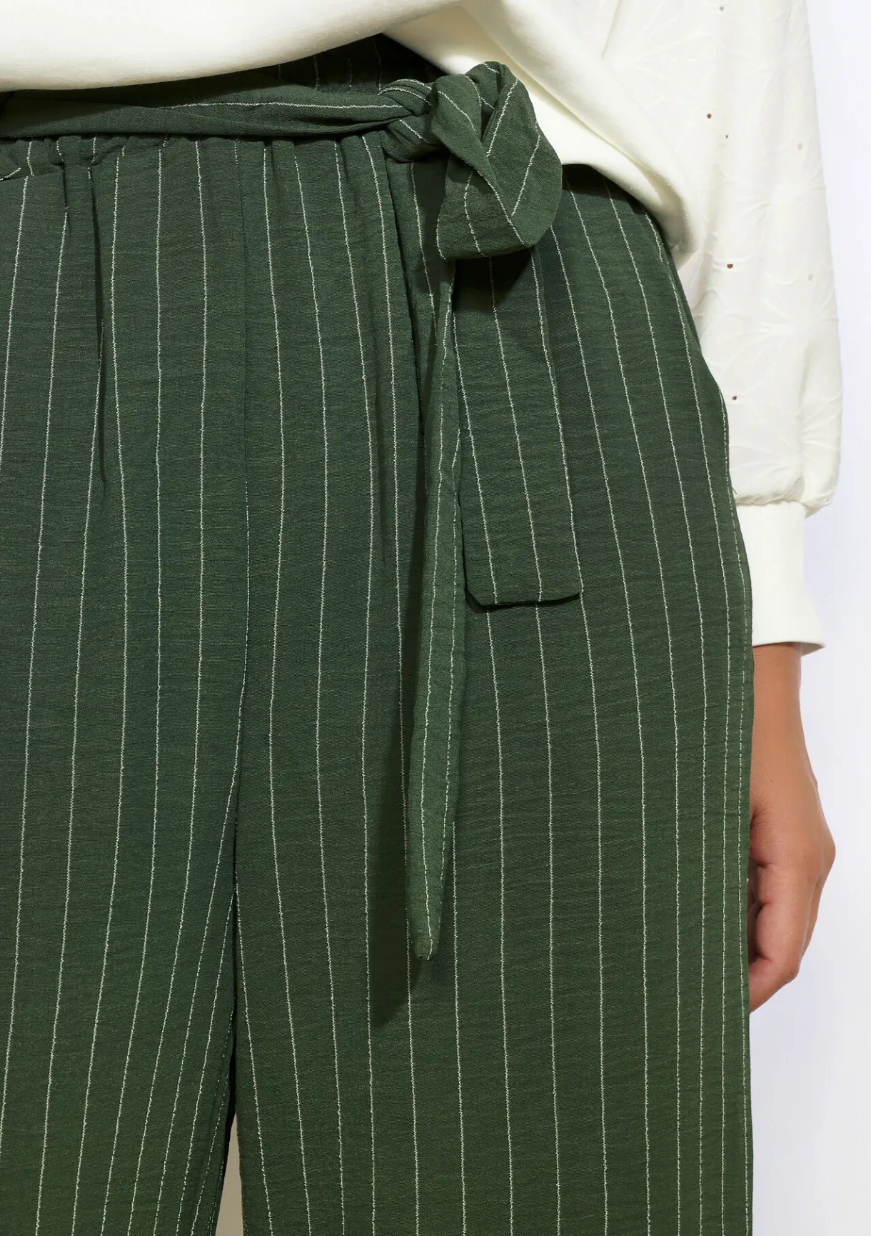 LolaLiza Gestreepte broek met hoge taille- Broeken