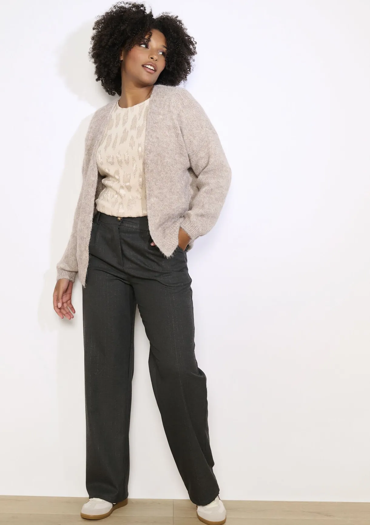 LolaLiza Open gebreid vest- Truien En Cardigans