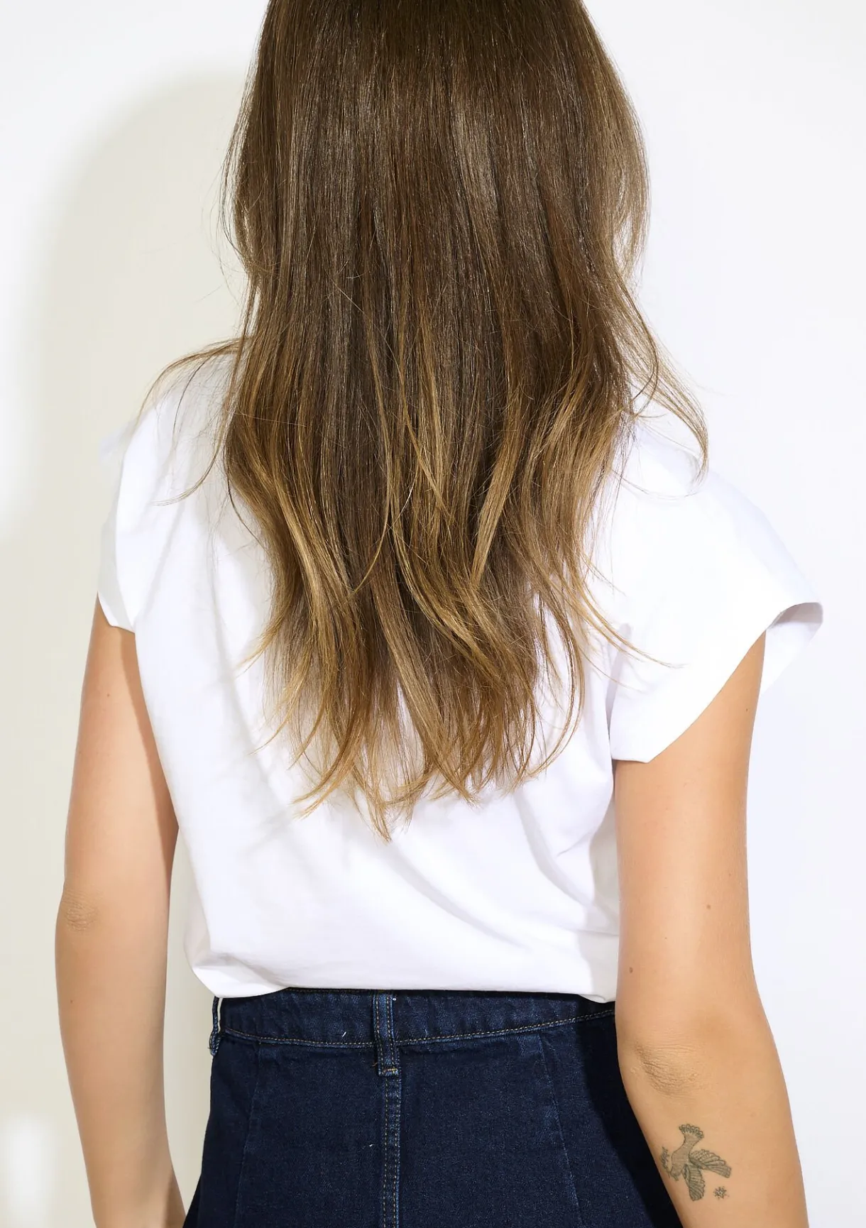 LolaLiza T-shirt met geborduurde bloemen- Tops En T-Shirts