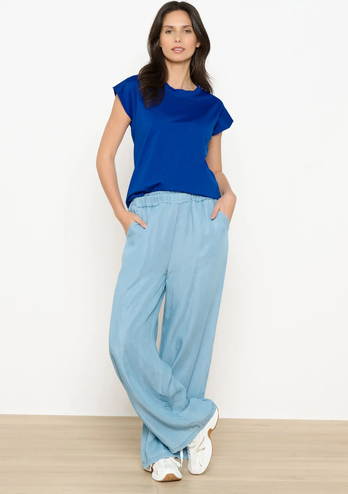 LolaLiza T-shirt met kapmouwen- Tops En T-Shirts