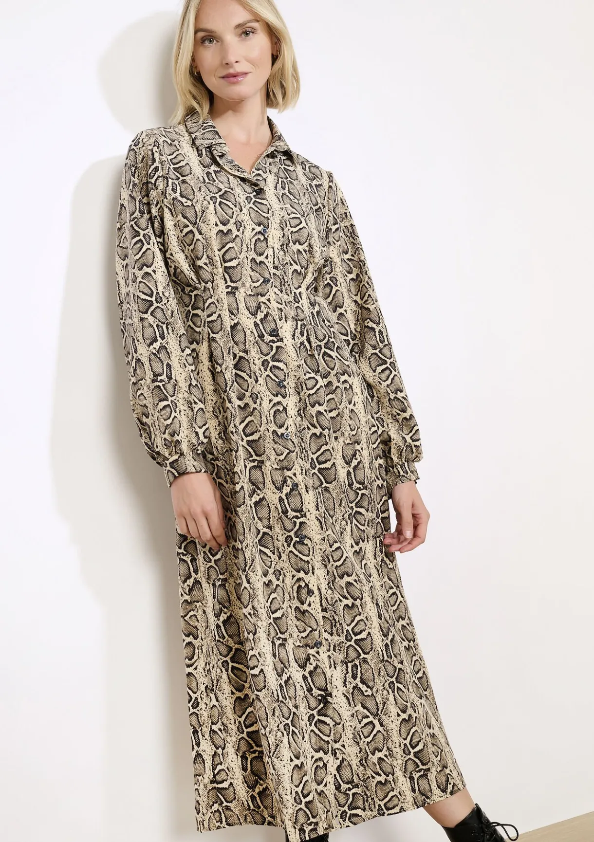 LolaLiza Zwierige midi-jurk met print- Jurken